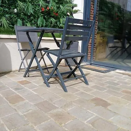 Disneyland Paris Avec Terrasse Holiday home Chalifert